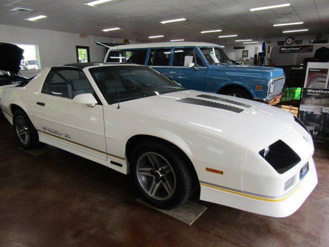  Chevrolet Camaro Iroc Z