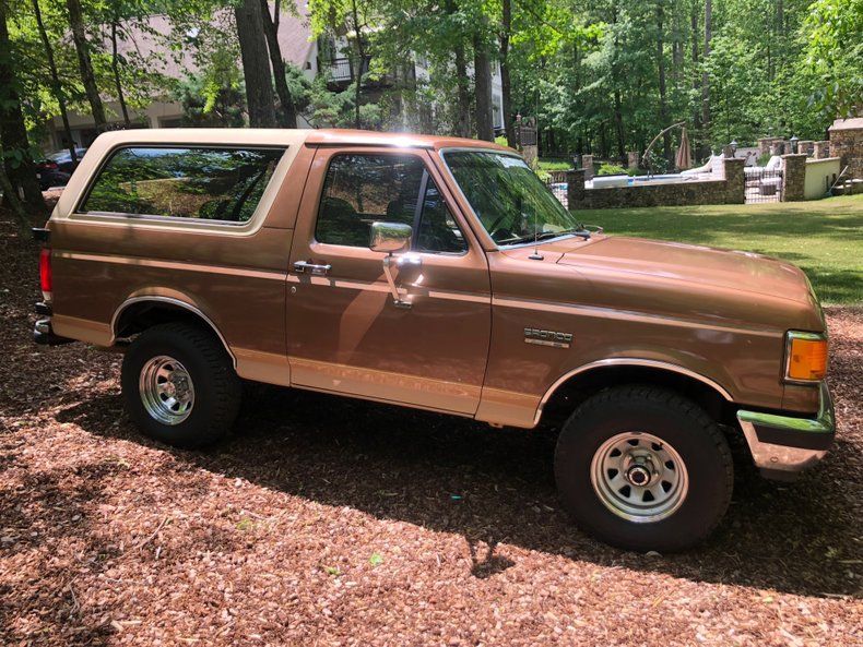  Ford Bronco Eddie Bauer