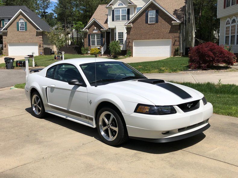  Ford Mustang Mach 1