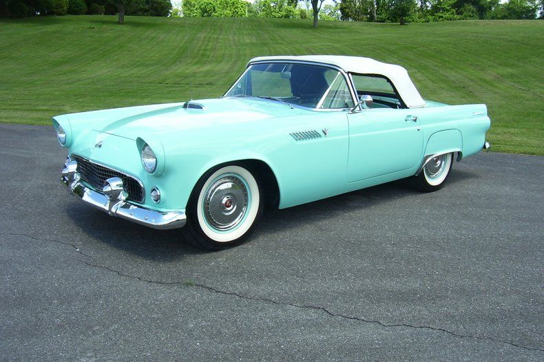  Ford Thunderbird