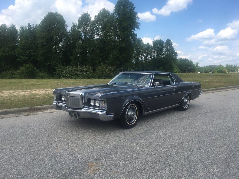  Lincoln Mark III