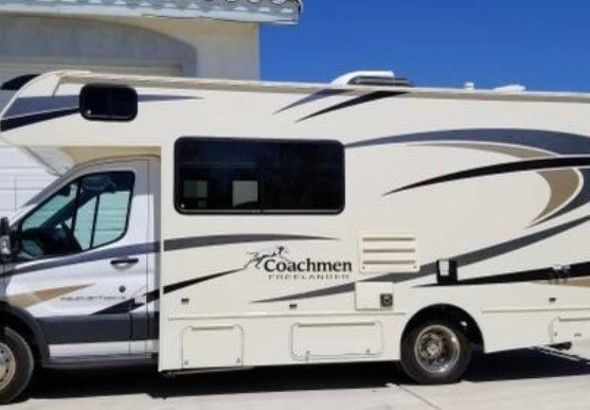  Coachmen Freelander-Transit