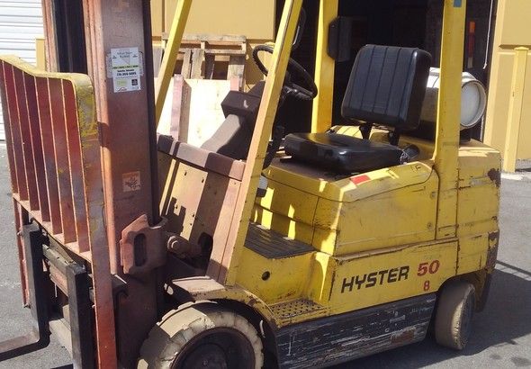  Hyster Forklift