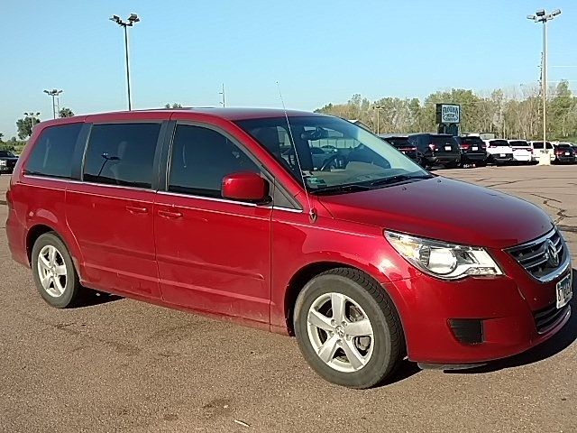  Volkswagen Routan SEL