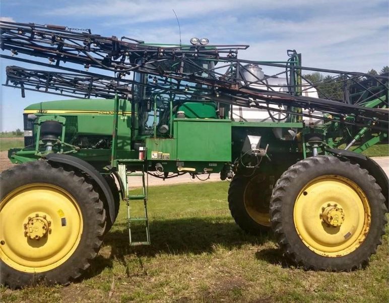  John Deere  Sprayers