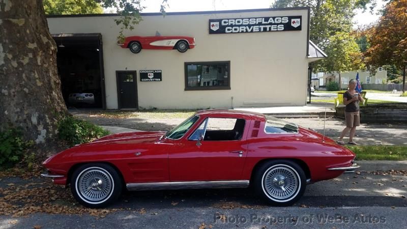  Chevrolet Corvette Coupe