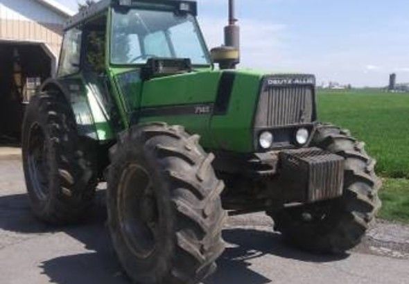  Deutz-Allis -Farm-Tractor