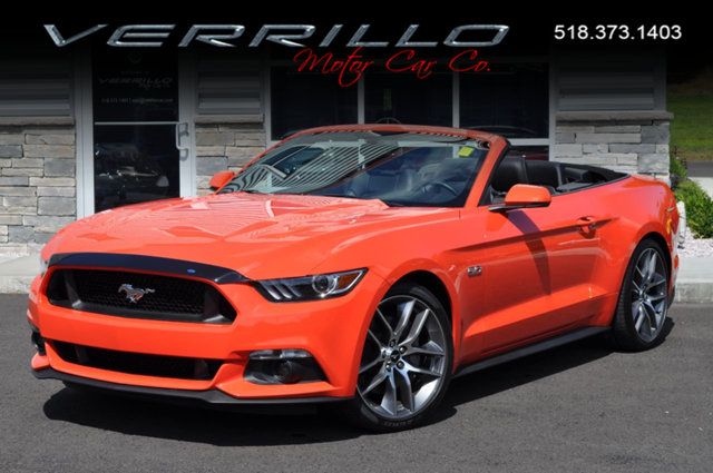  Ford Mustang Convertible