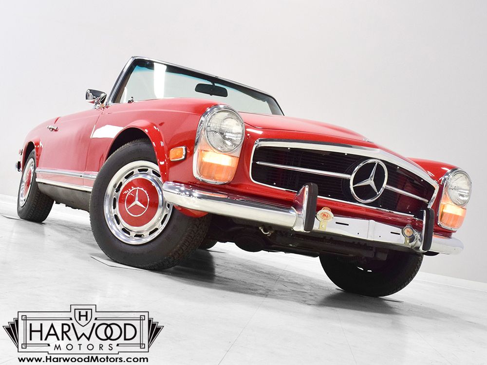  Mercedes-Benz 280SL Convertible