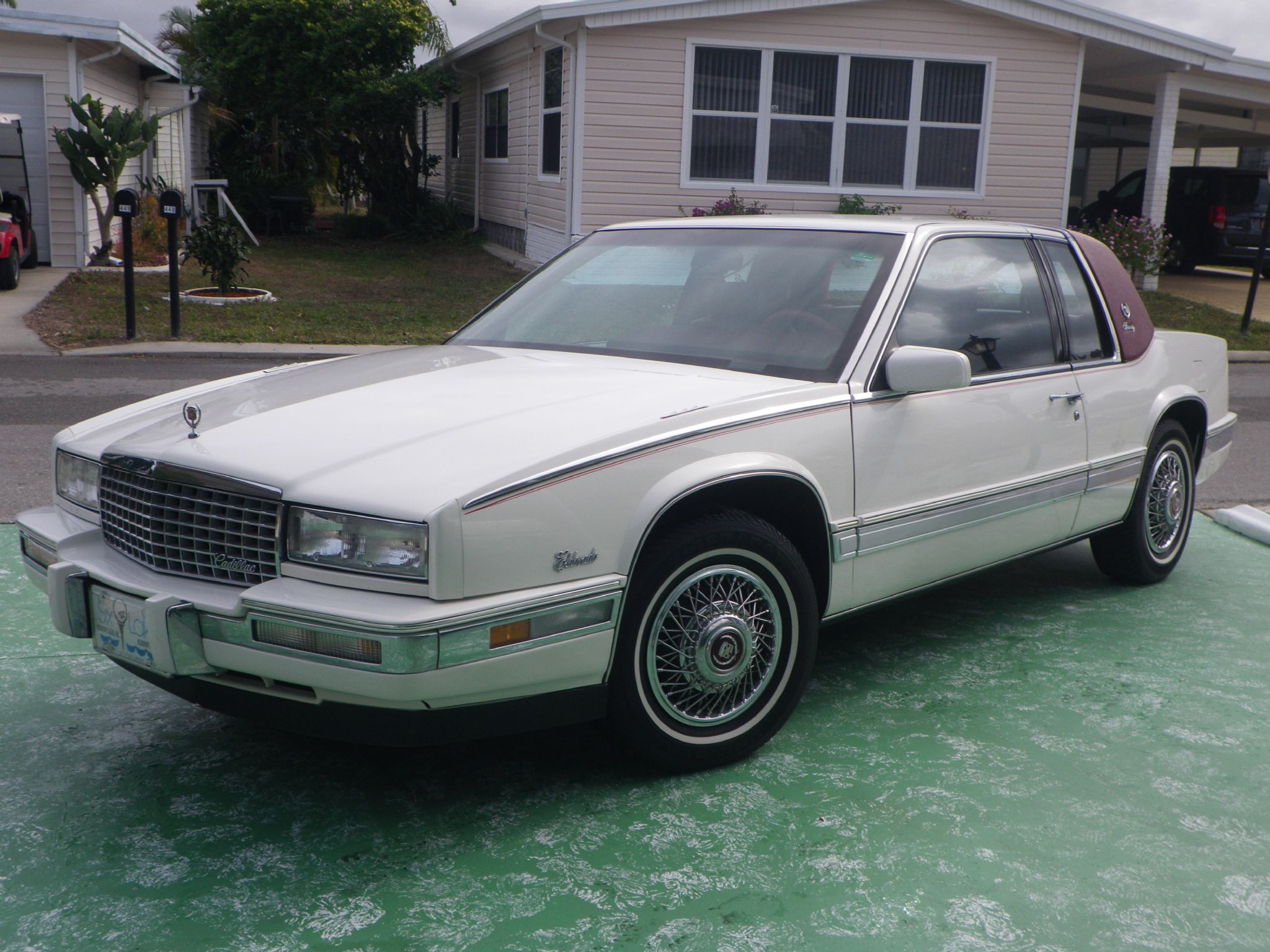  Cadillac Eldorado Biarritz