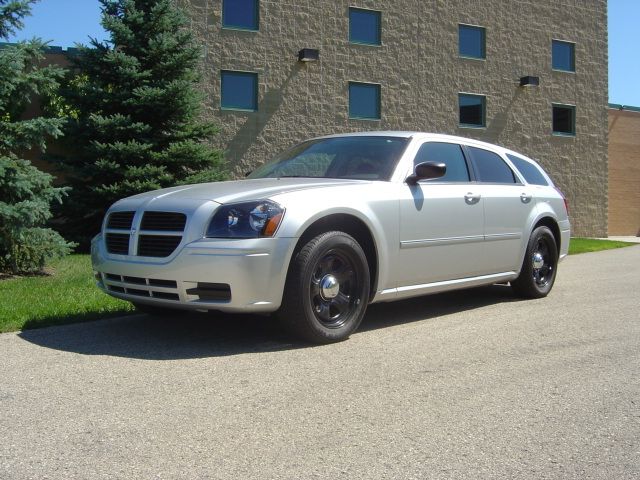  Dodge Magnum Police PKG Wagon