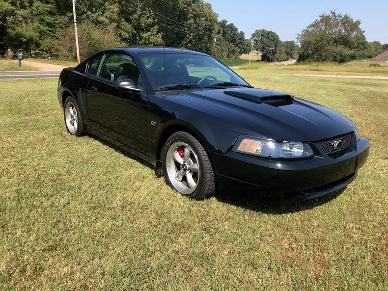  Ford Mustang Bullitt GT