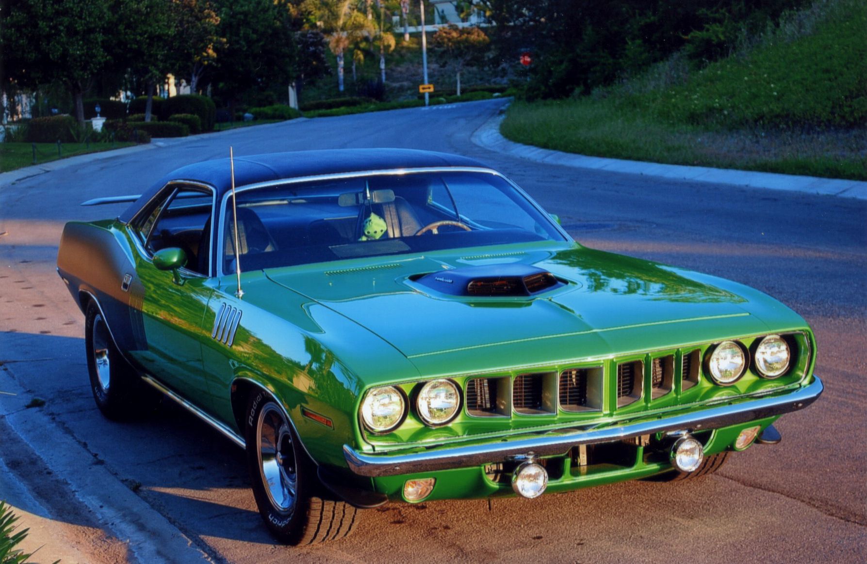  Plymouth Hemi Cuda